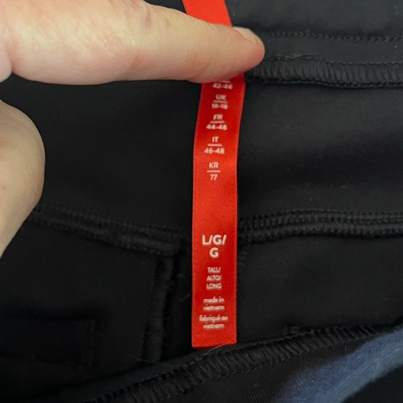 SPANX Navy Shaping Ponte Pull On Pants High Rise Slim Leg Work Travel EUC Size L - Picture 4 of 13